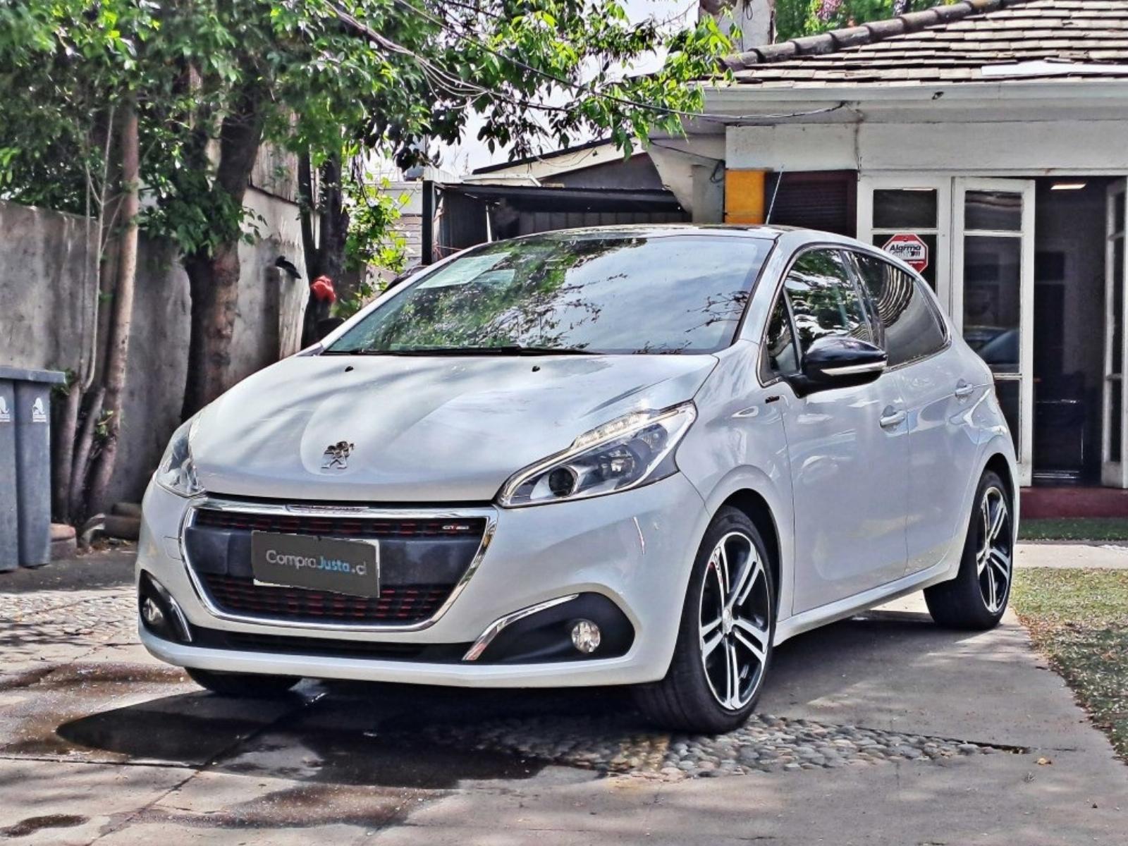 PEUGEOT 208 GT LINE 1.2 2017  - Compra Justa Seminuevos