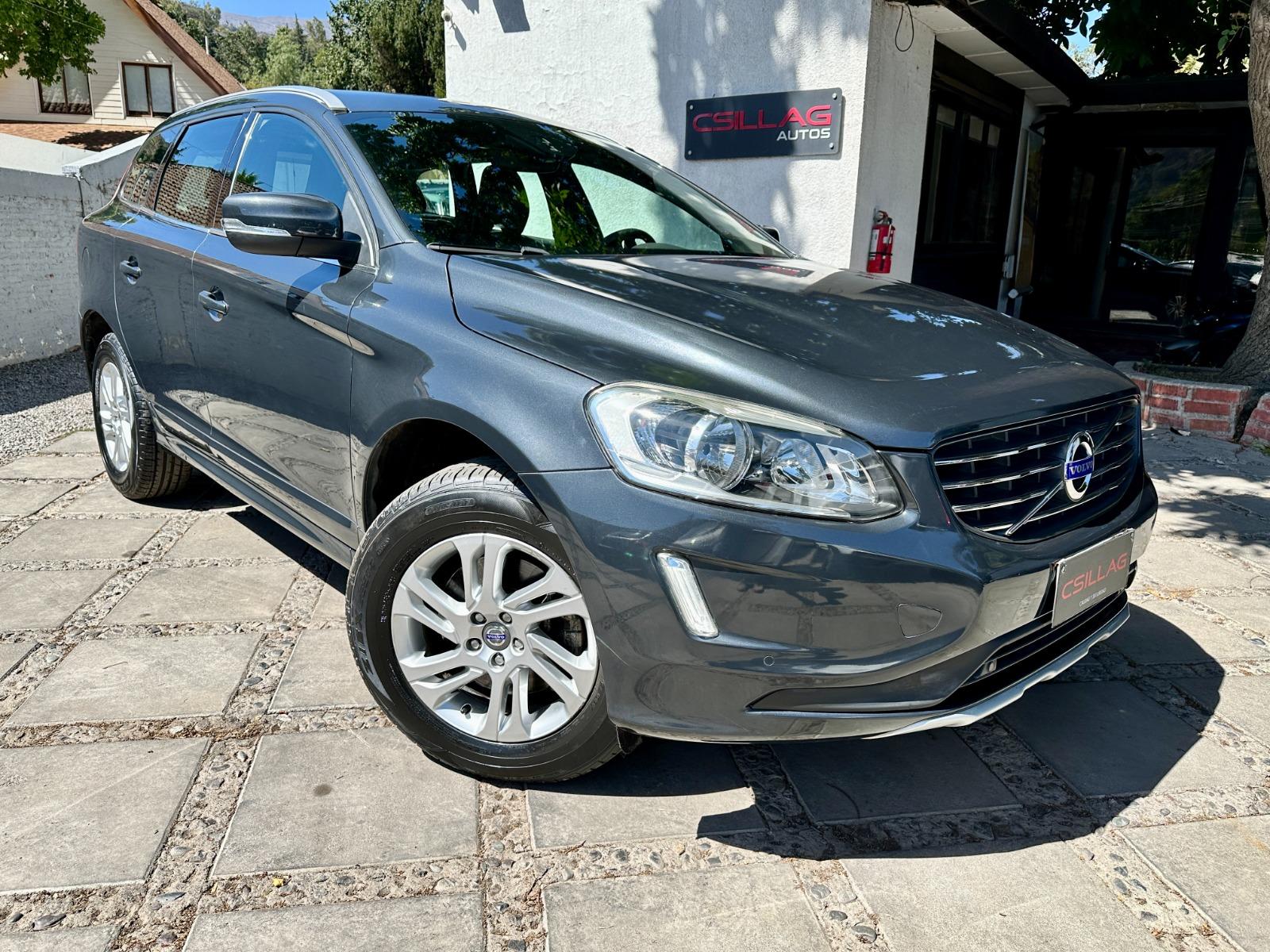 VOLVO XC60 T5 Confort 2.0 2015 Realmente superior - FULL MOTOR