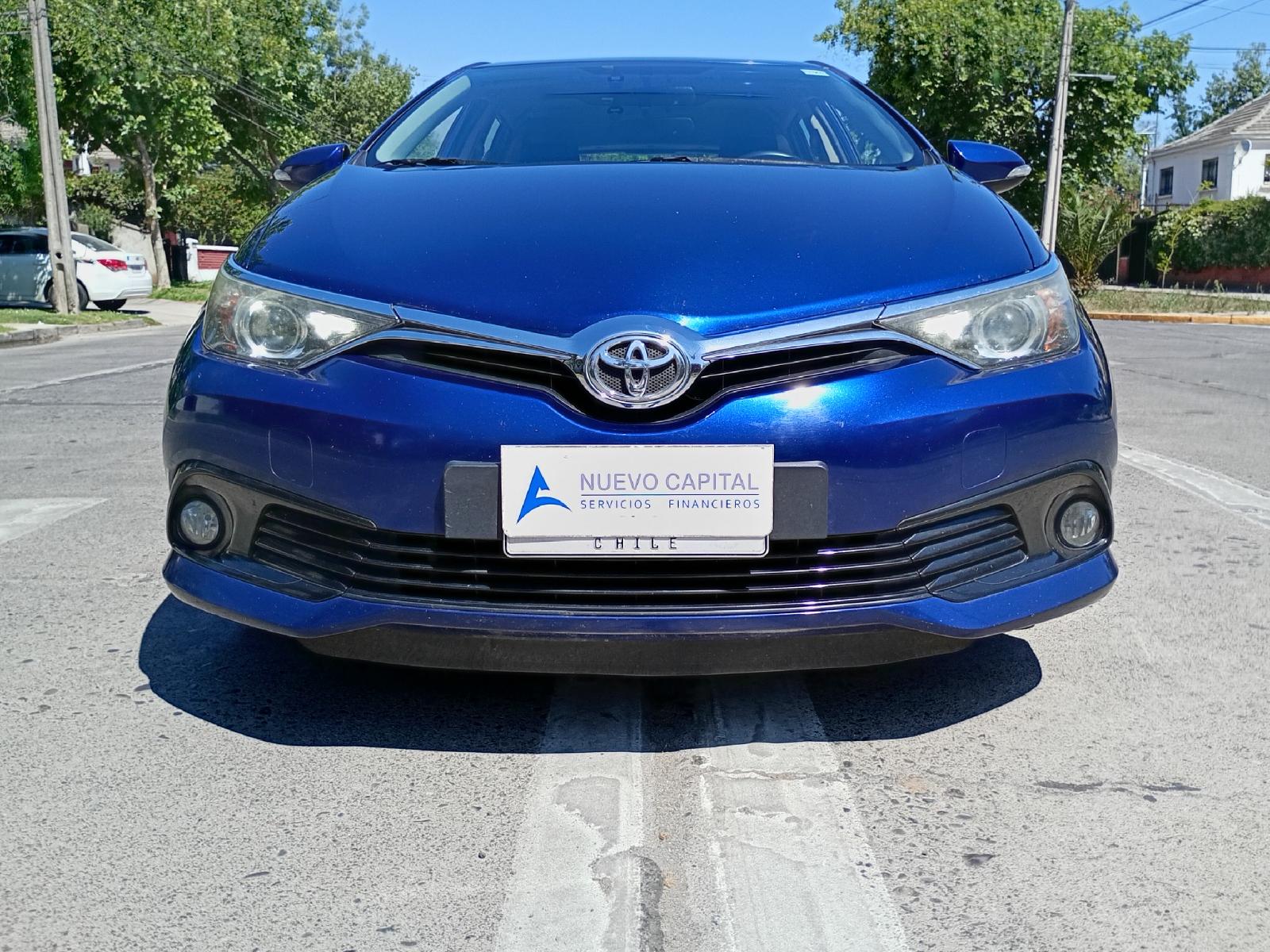 TOYOTA AURIS 1.6 AUT BENCINA MANTENCIONES 2 LLAVES 2019 FULL 8 AIRBAG CLIMATIZADOR CAJA SPORT CARPLAY  - Automoviles El Golf