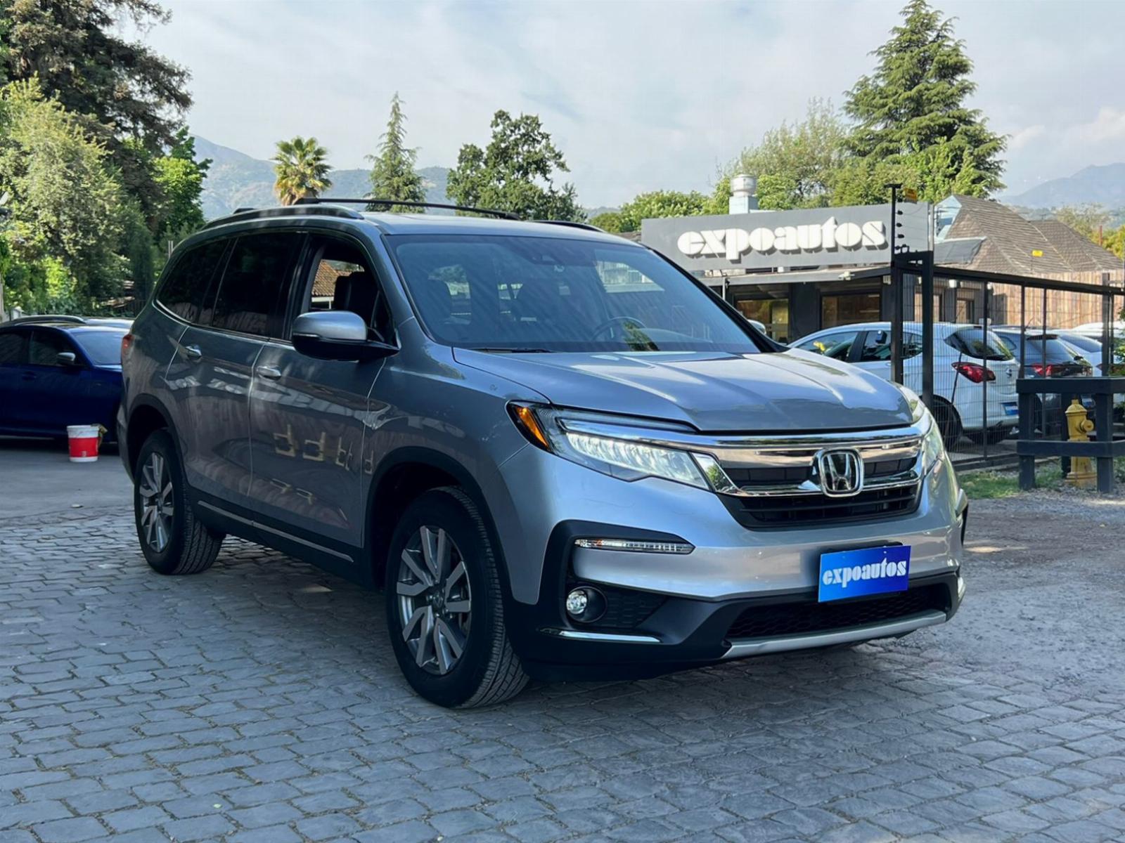 HONDA PILOT TOURING 3.5 AWD 2022 GARANTÍA VIGENTE UN DUEÑO - ExpoAutos