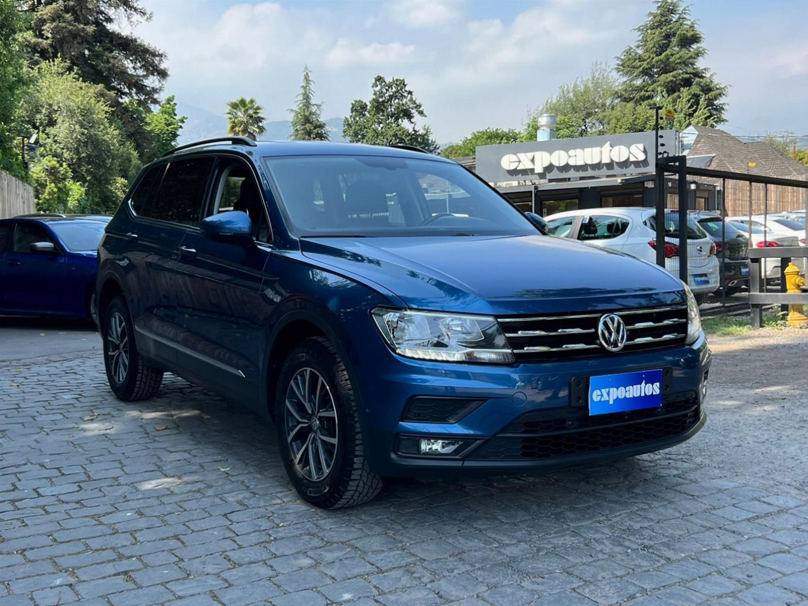 VOLKSWAGEN TIGUAN TRENDLINE 1.4 TSI 2020 MANTENIMIENTO AL DÍA UN DUEÑO - ExpoAutos