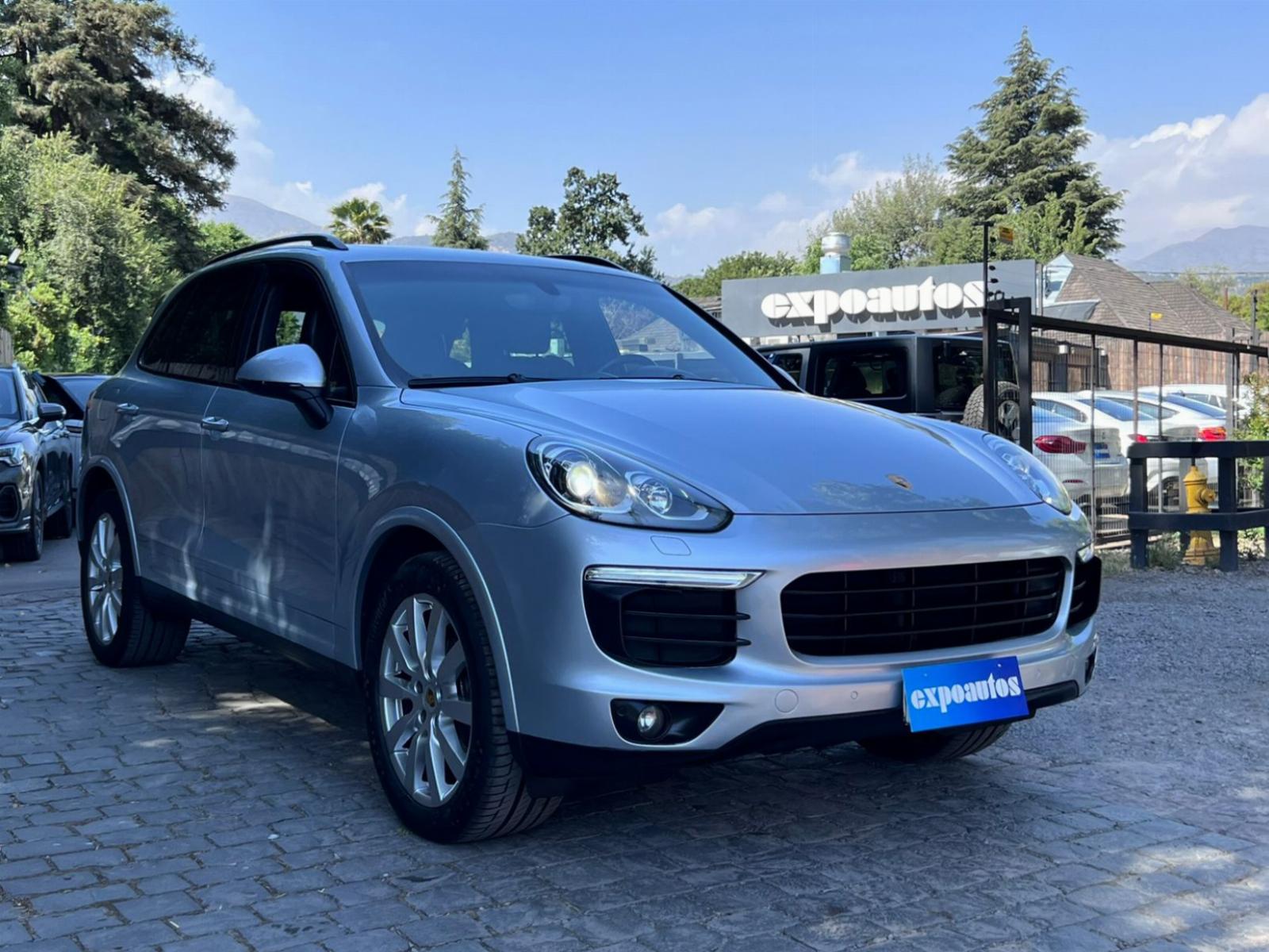 PORSCHE CAYENNE V6 E2 3.6 2017 PLATINUM EDITION - ExpoAutos