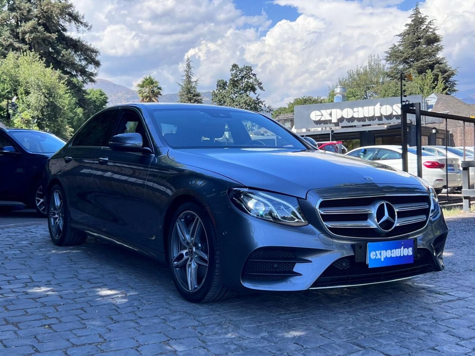 MERCEDES-BENZ E350 2.0 LOOK AMG 2020 MANTENIMIENTO EN LA MARCA UN DUEÑO - ExpoAutos