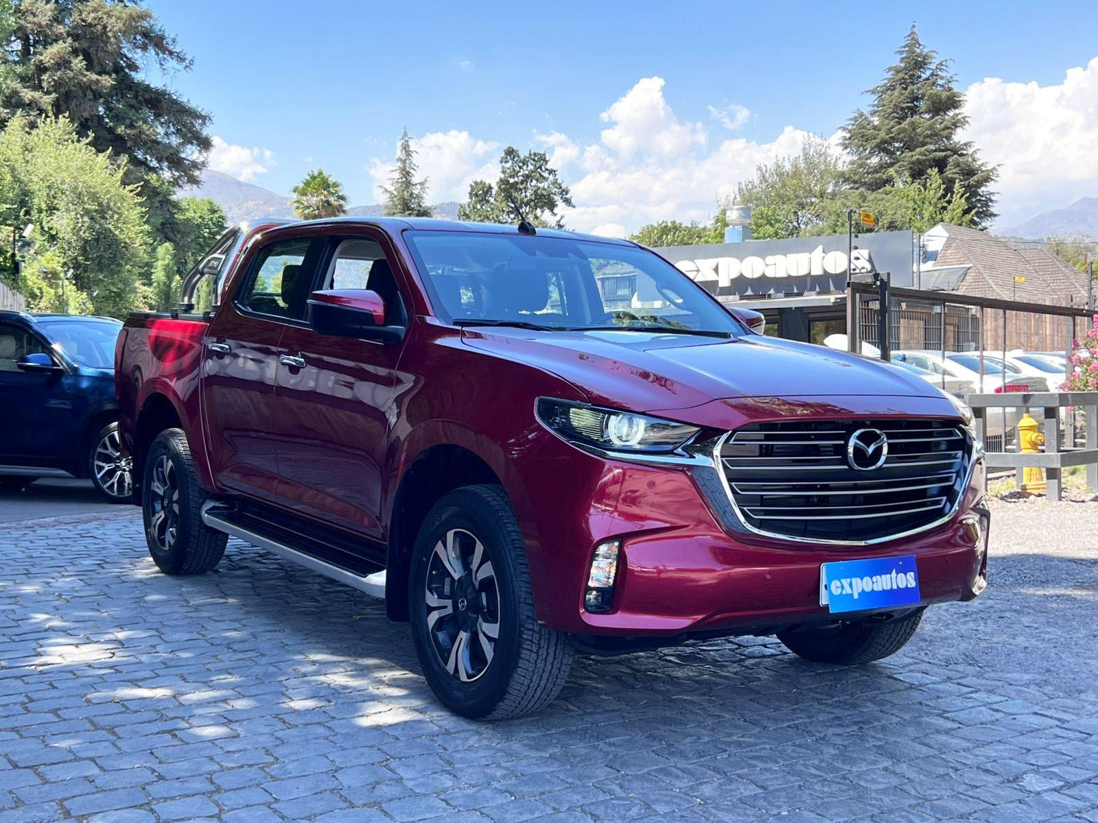 MAZDA BT-50 HIGH 6AT 4x4 DIESEL 3.0  2023 GARANTÍA DE FÁBRICA VIGENTE UN DUEÑO - ExpoAutos