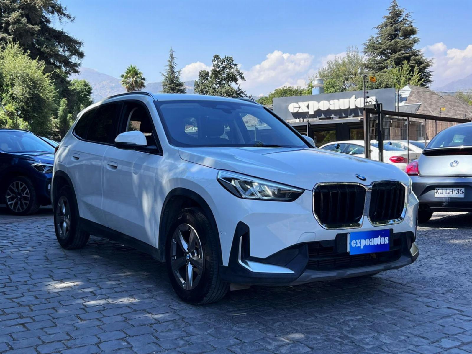 BMW X1 COMFORT SDRIVE 18I 1.5T 2023 GARANTÍA DE FÁBRICA VIGENTE UN DUEÑO - FULL MOTOR