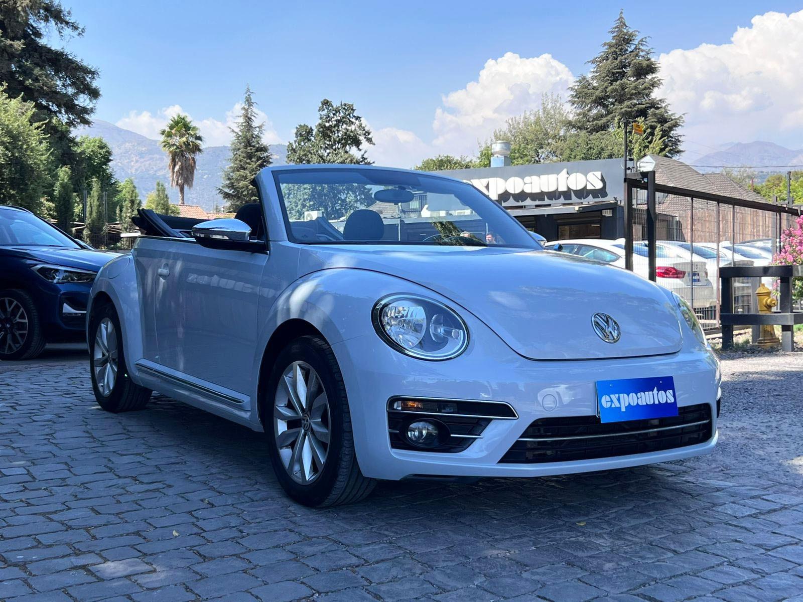 VOLKSWAGEN BEETLE 1.4 CABRIO AT 2018 ÚNICO DUEÑO - ExpoAutos