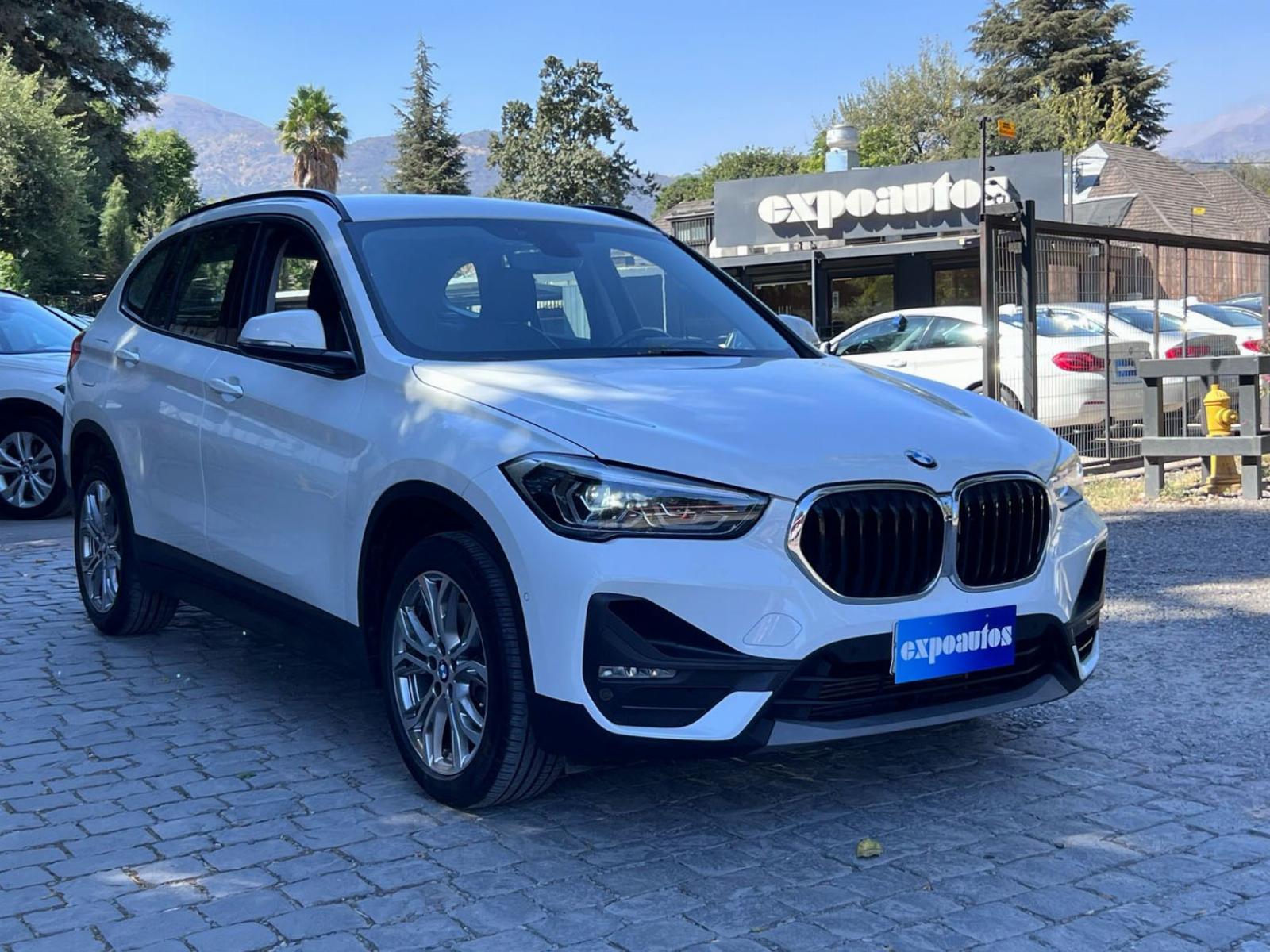 BMW X1 2.0 SDRIVE 20i 2022 MANTENIMIENTO EN LA MARCA - ExpoAutos