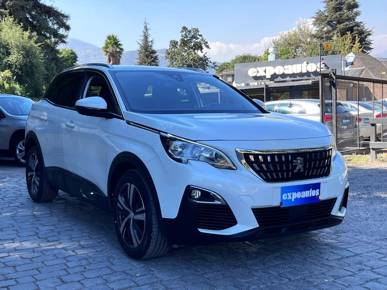 PEUGEOT 3008 ACTIVE BLUEHDI 1.5 2020 MANTENIMIENTO AL DÍA - FULL MOTOR