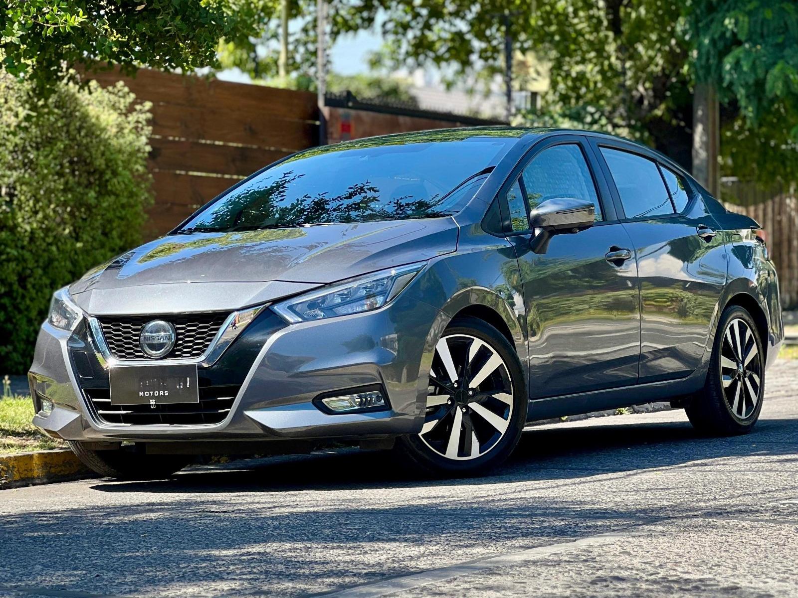 NISSAN VERSA 1,6 CVT 2022 EXCELENTE OPORTUNIDAD  - 