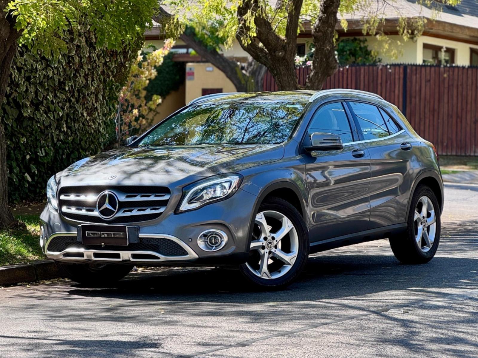 MERCEDES-BENZ GLA 200 DIESEL  2018 EXCELENTE OPORTUNIDAD  - FM MOTORS