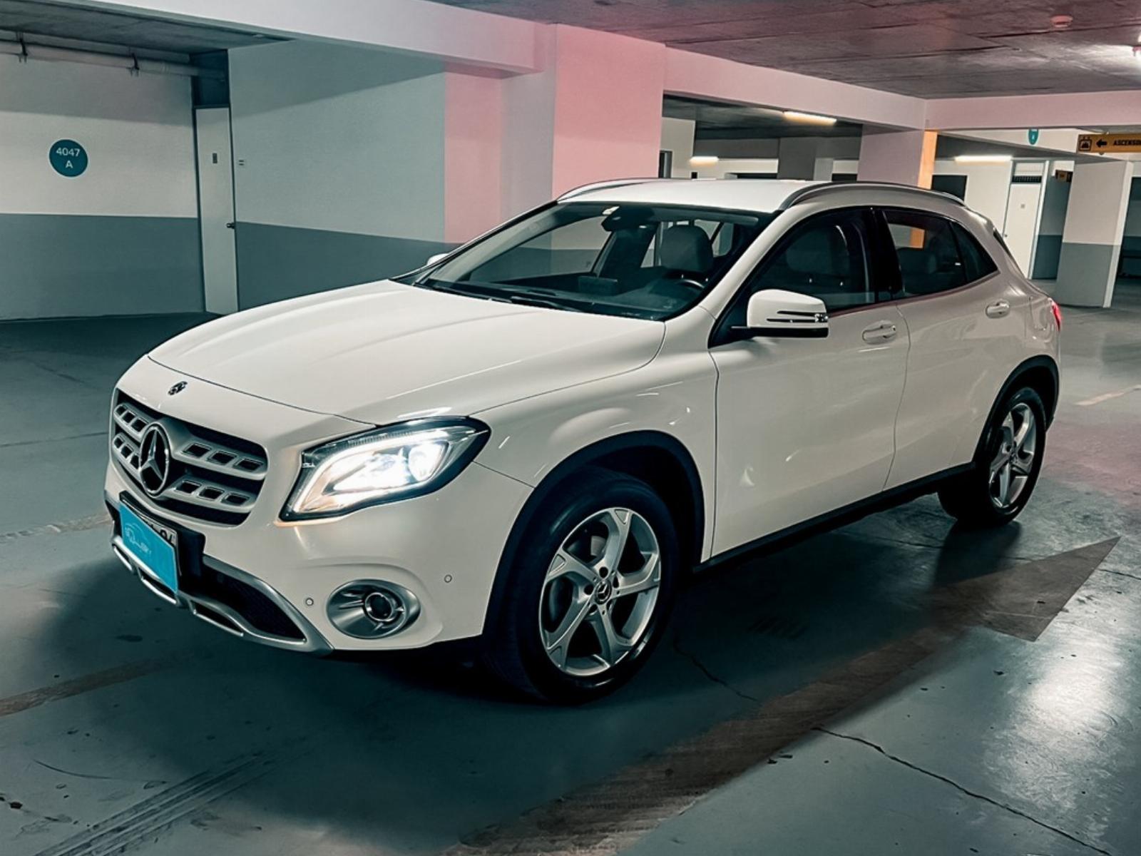 MERCEDES-BENZ GLA 200 1.6 T 2020 TAPIZ BLANCO - FULL MOTOR