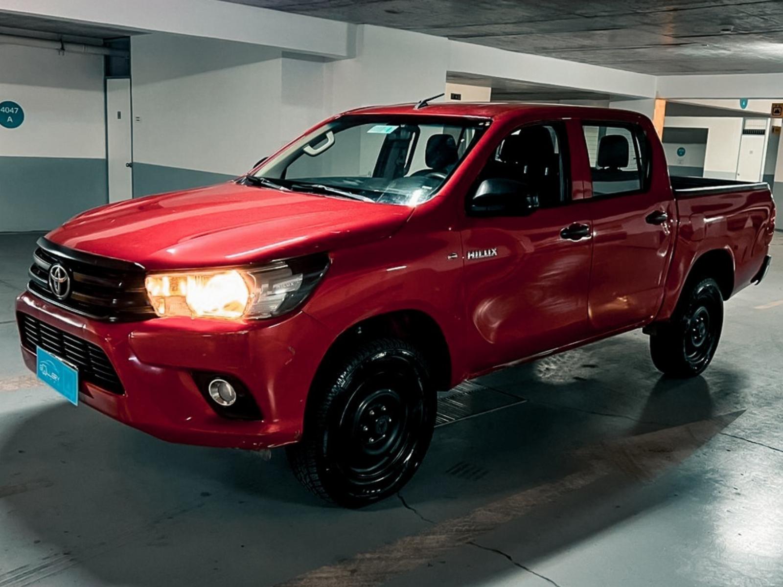 TOYOTA HILUX DX 4X4 2.4 2021 4X4 DIESEL  - Gallery Cars