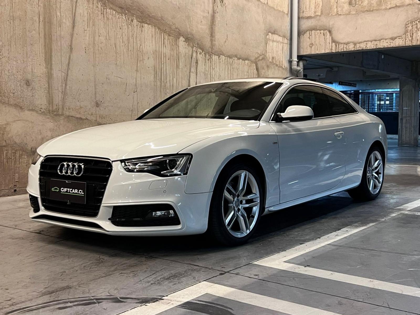 AUDI A5 COUPE 1.8T 2017 S LINE MANTENIMIENTO AL DÍA - GiftCar