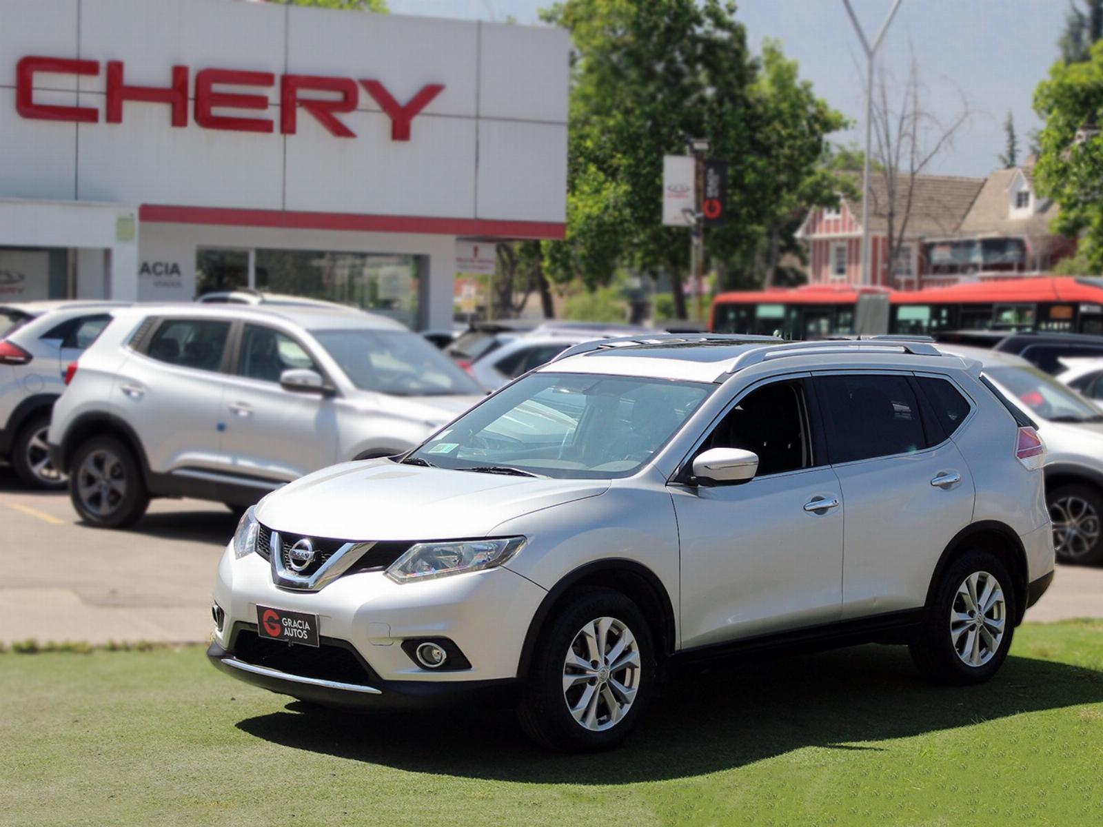 NISSAN X-TRAIL ADVANCE 2.5 AUT 2015  - GRACIA AUTOS