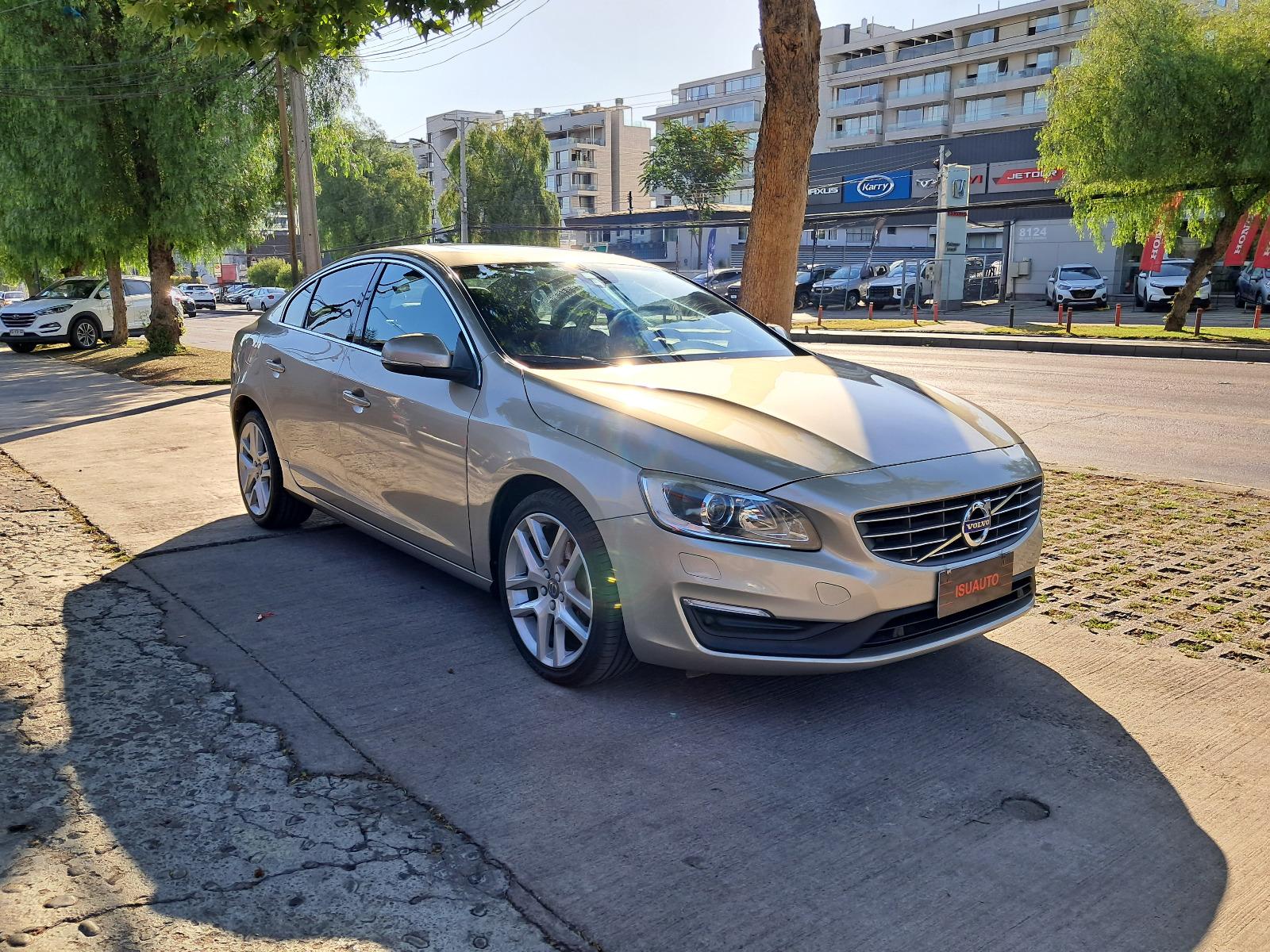 VOLVO S60  D4 2.0 Aut 2019  - 