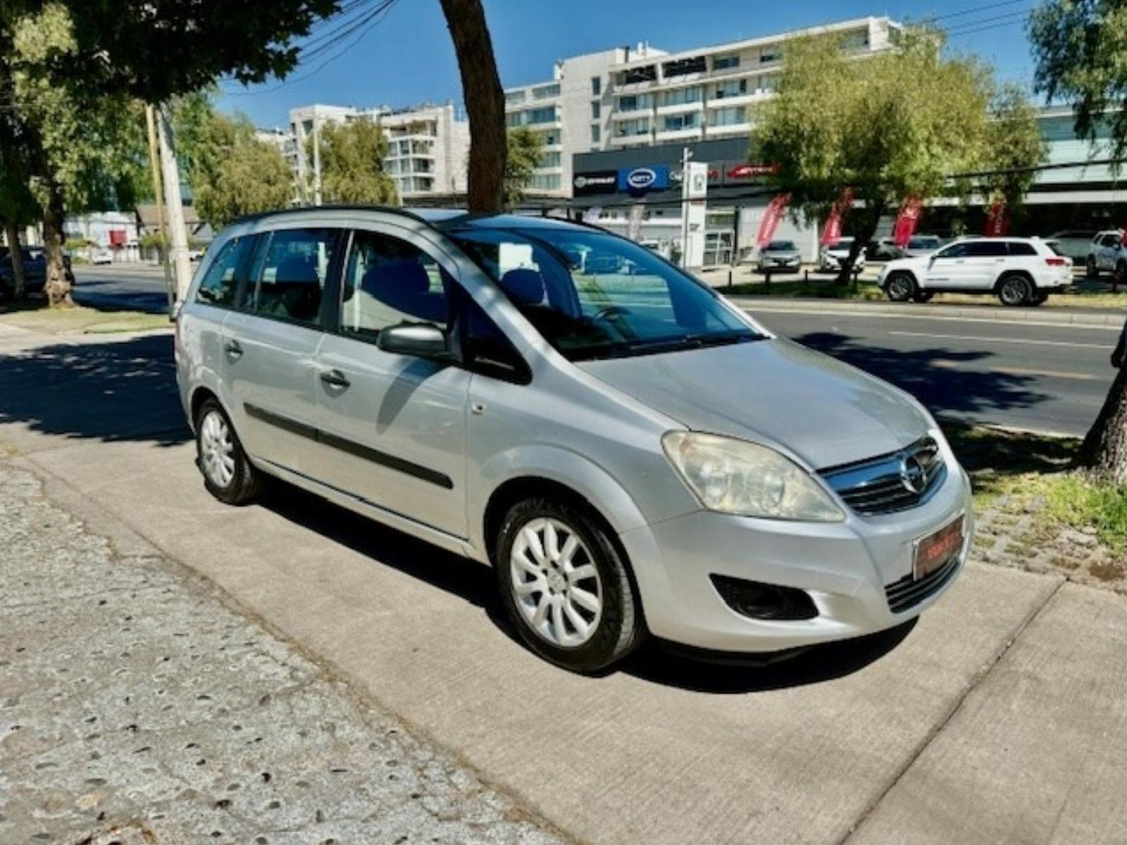 CHEVROLET ZAFIRA II ESSENTIA 1.8 2010 Tercera corrida de asientos - ISU AUTOS