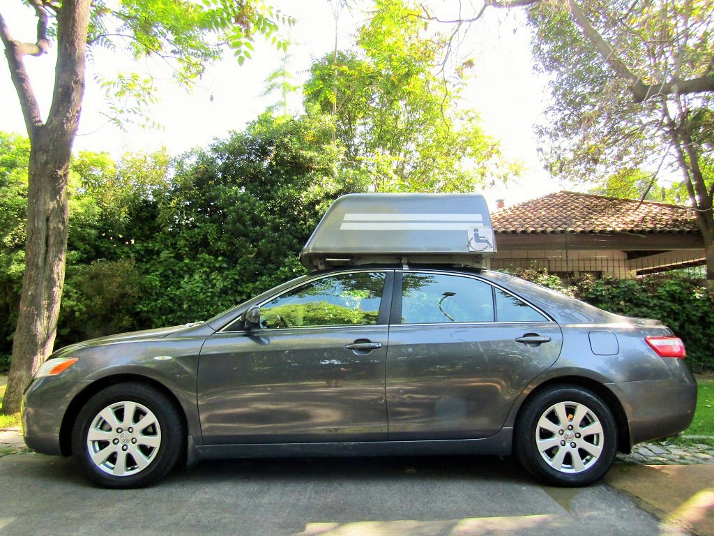 TOYOTA CAMRY LEI 3.5 AUT. 2009 Equipado minusválido. Caja porta silla y comandos  - JULIO INFANTE