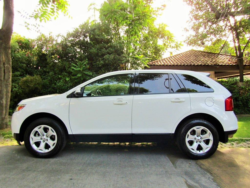 FORD EDGE SEL 4x4 3.5 AUT 2015 Cuero, 4x4, airbag, sunroof panorámico.  - JULIO INFANTE