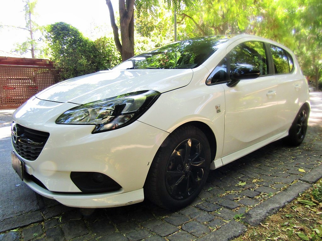 OPEL CORSA HB5 1.4 Aut.  2018 Como nuevo. Hermoso. 27 mil km.  - JULIO INFANTE