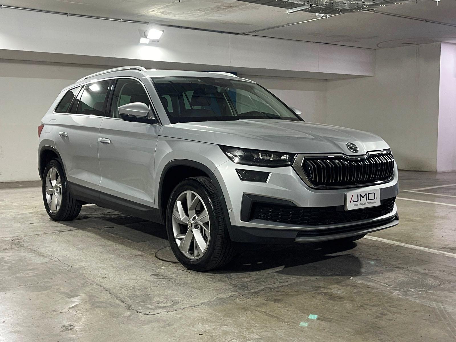 SKODA KODIAQ 2.0 TSI  STYLE DSG7 2024 MANTENIMIENTO AL DÍA - JMD AUTOS