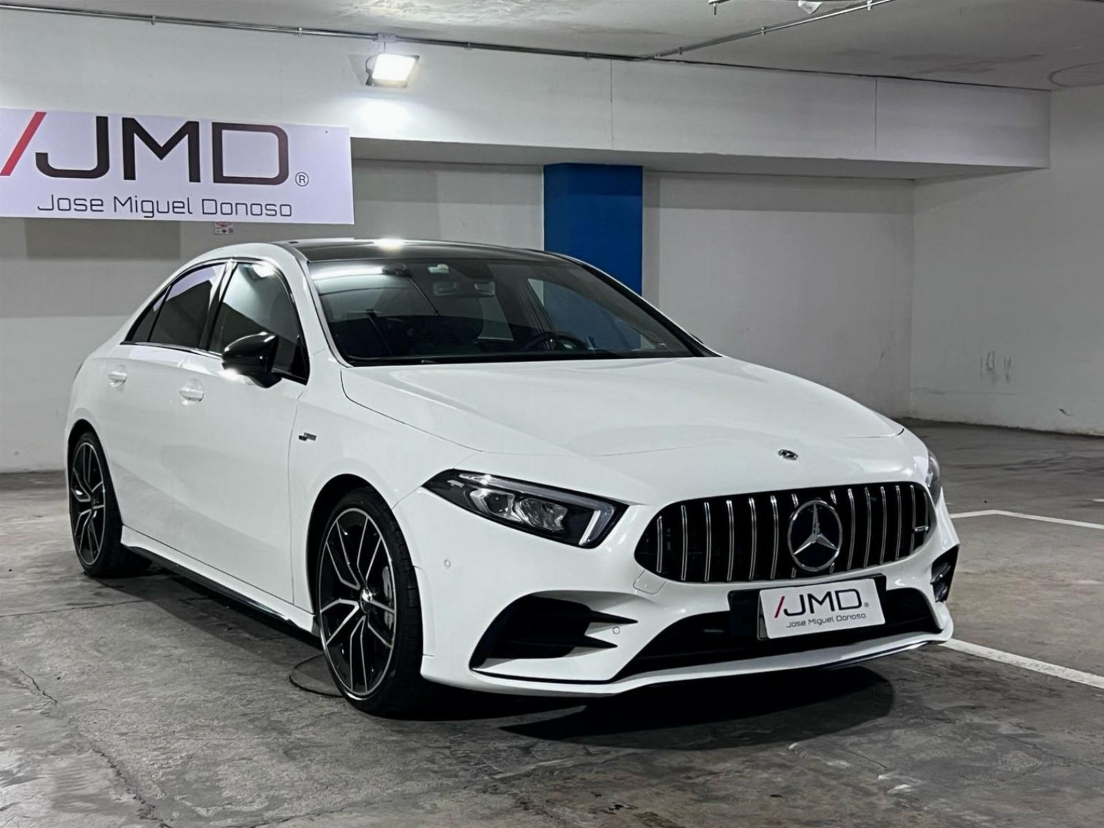 MERCEDES-BENZ A35 AMG 4MATIC 2.0 2023 MANTENIMIENTO EN KAUFMANN - JMD AUTOS