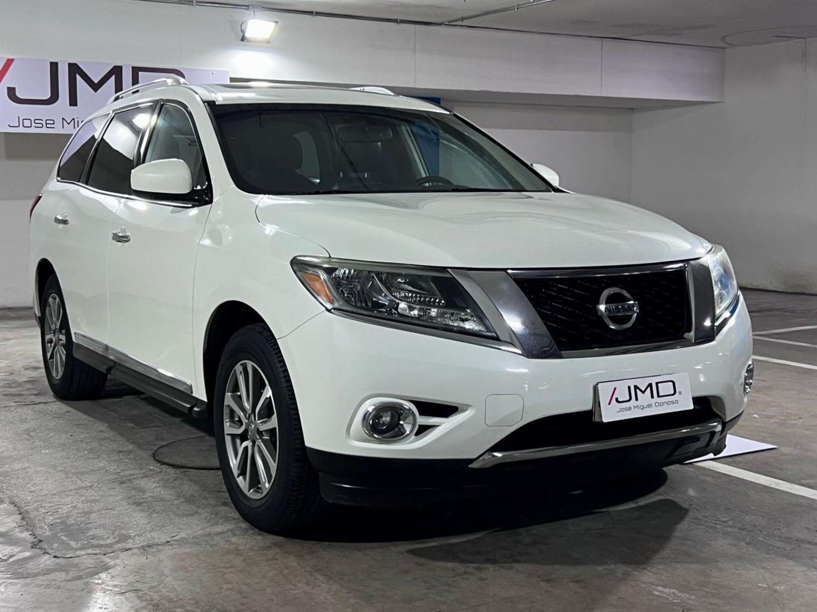 NISSAN PATHFINDER ADVANCE 4WD 2017 MANTENIMIENTO AL DÍA - JMD AUTOS