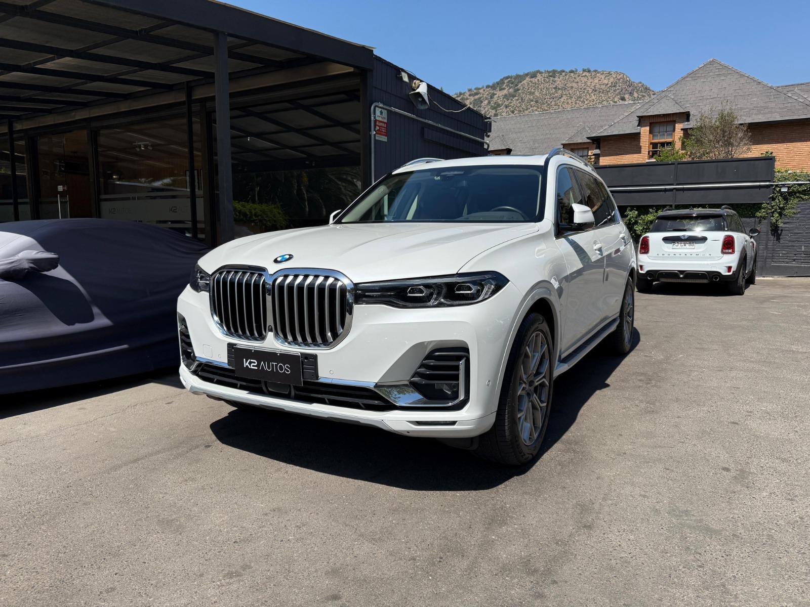 BMW X7 XDRIVE 40I PURE EXCELLENCE 3.0 2022 MAXIMO EQUIPO, TODO EN LA MARCA - K2 AUTOS