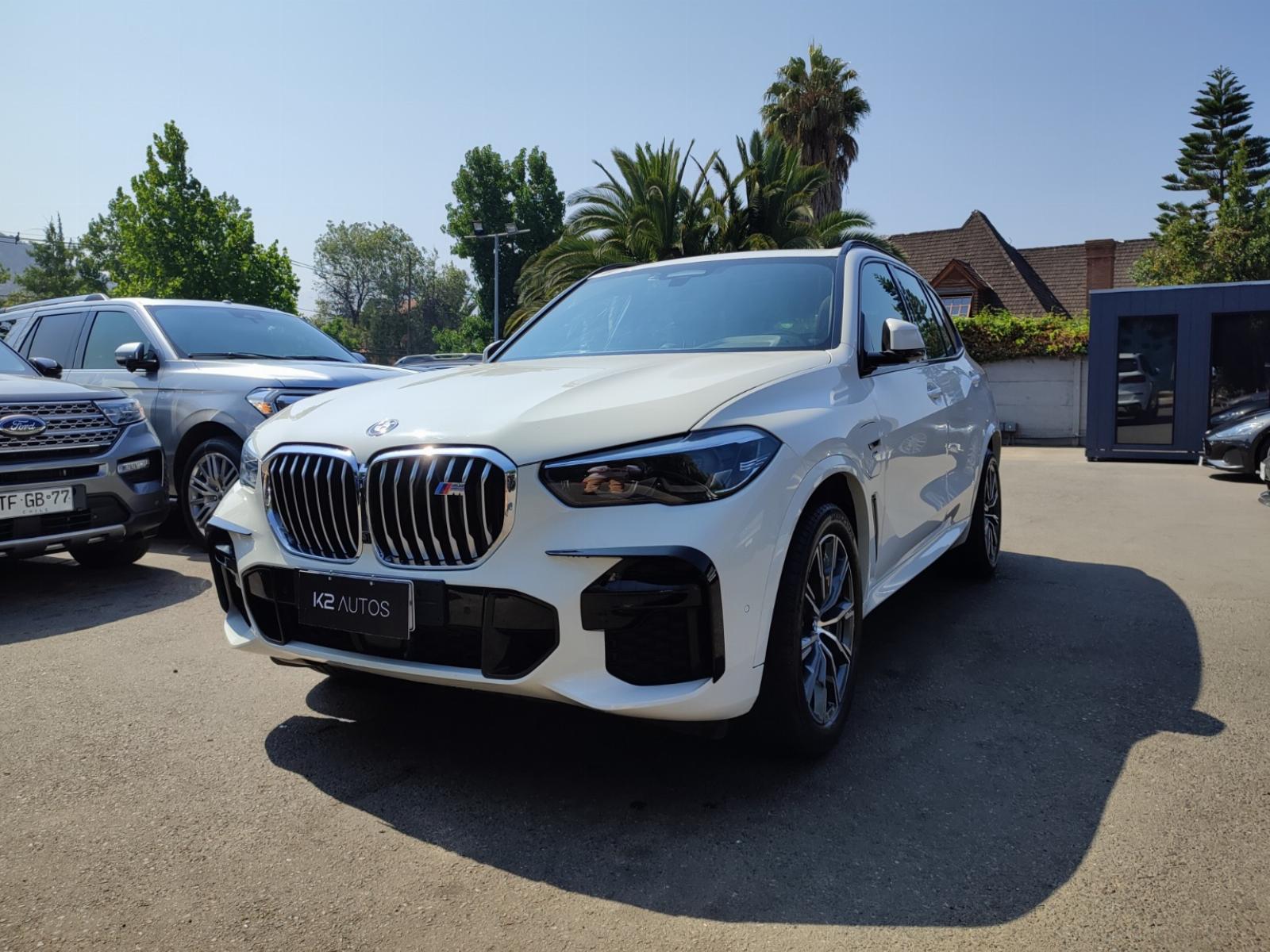 BMW X5 XDRIVE 45E MSPORT  4WD 2022 HIBRIDO, SUSPENSION NEUMATICA  - K2 AUTOS