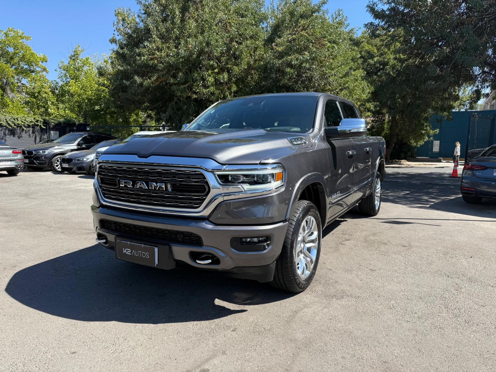 RAM 1500 LIMITED 5.7 4X4 CREWCAB 2023 FACTURABLE - 