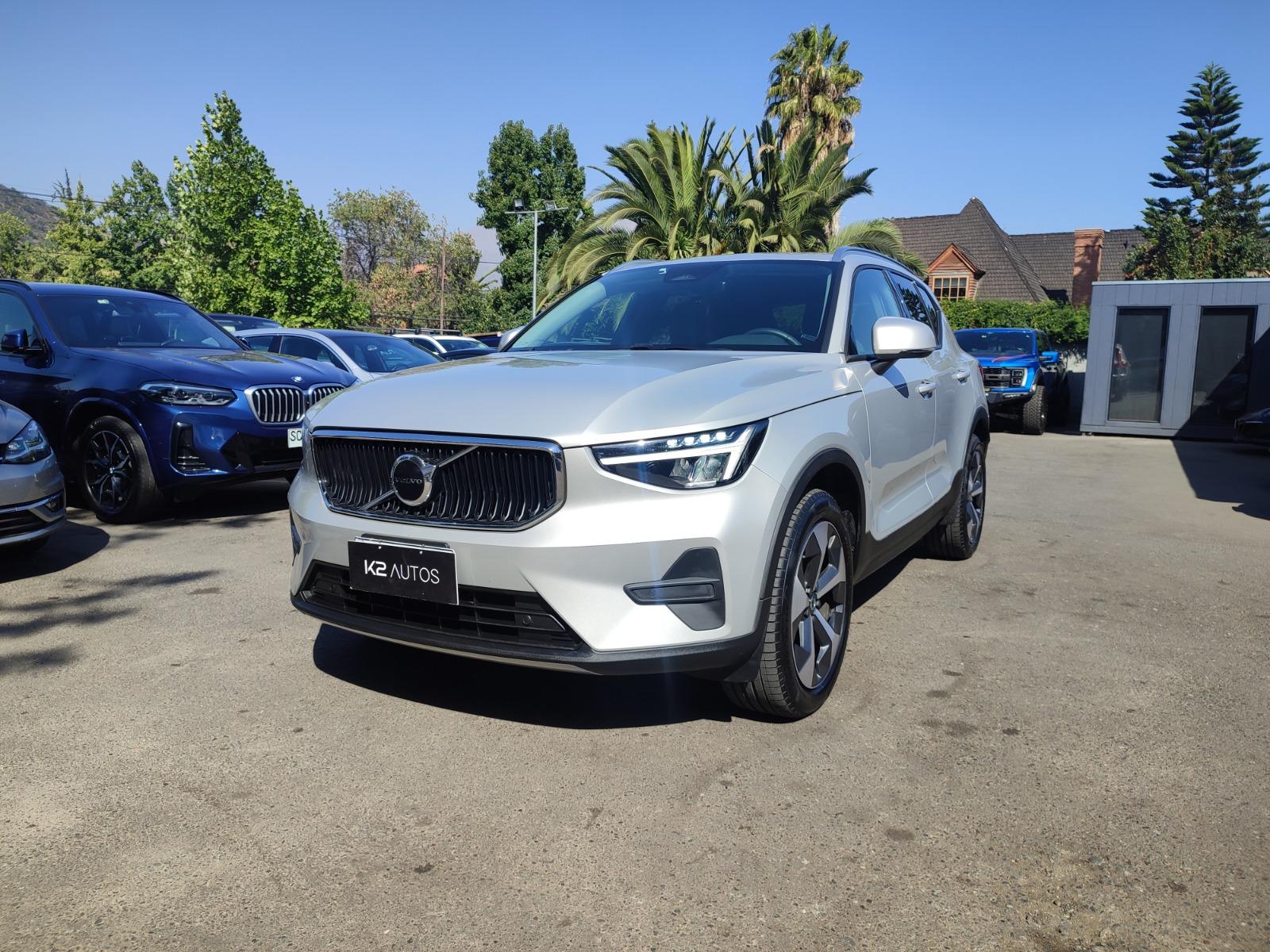 VOLVO XC40 B4 PLUS 2.0 MHEV 2024 COMO NUEVO, POCO KM - K2 AUTOS