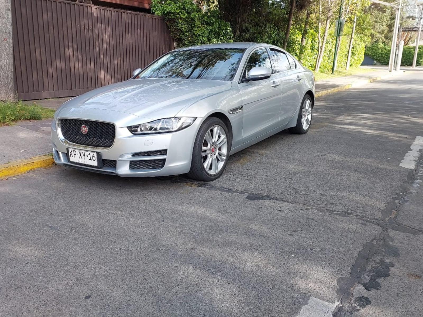 JAGUAR XE 2.0 PRESTIGE 2018 Unico dueño - Lascar Automotriz