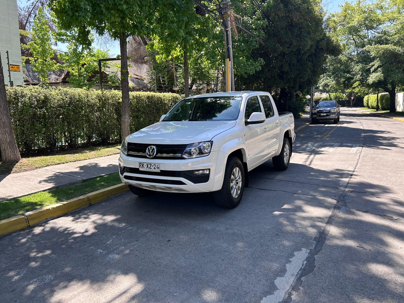 VOLKSWAGEN AMAROK TRENDLINE   2022 2.0 4X4 AUTOMATICA  - Lascar Automotriz