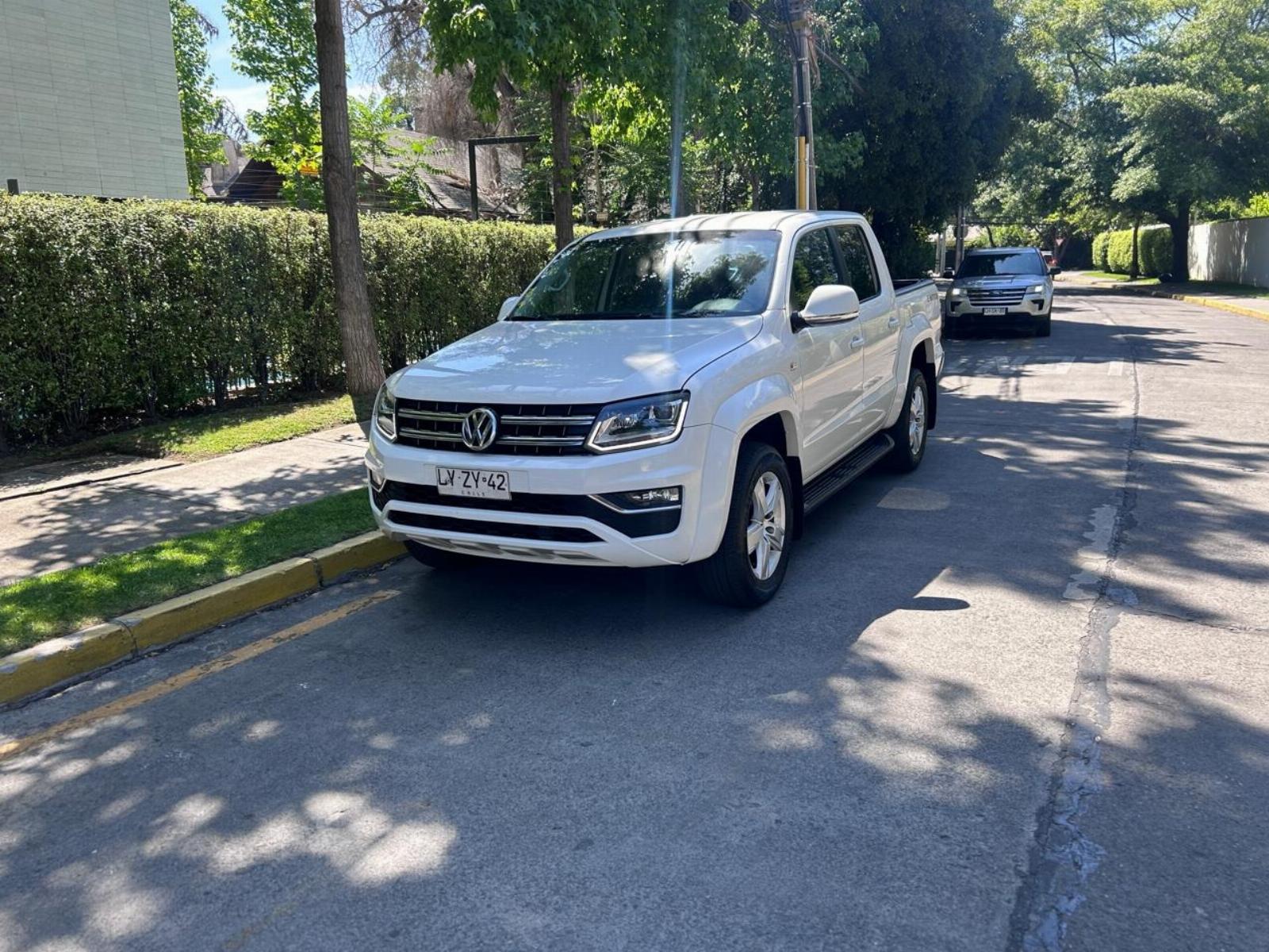 VOLKSWAGEN AMAROK HIGHLINE 2020  4X4 AUTOMATICA  - Lascar Automotriz