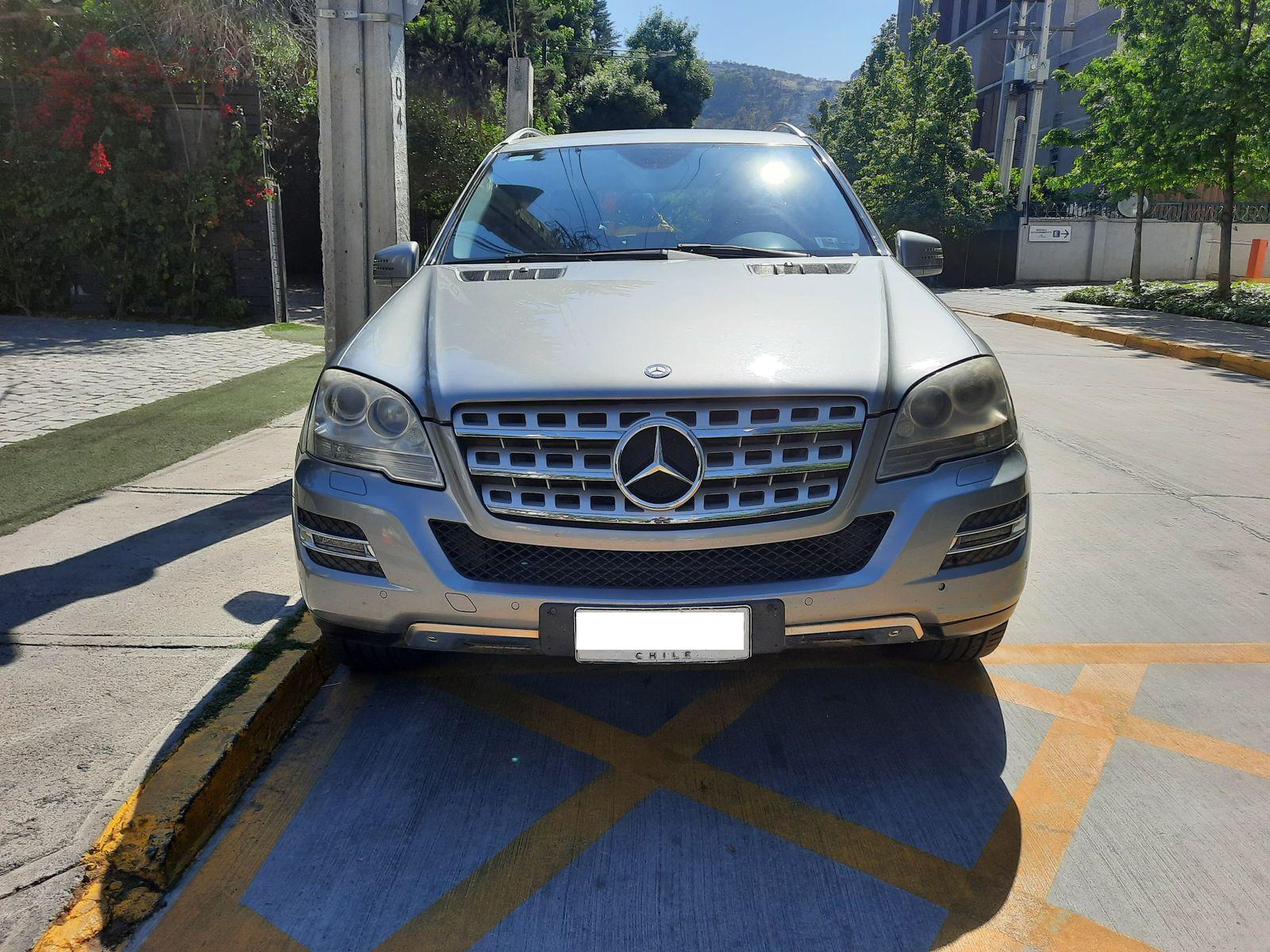 MERCEDES-BENZ ML 300 DIÉSEL 2011 CDI BLUE EFFICIENCY - LEVEL AUTOS