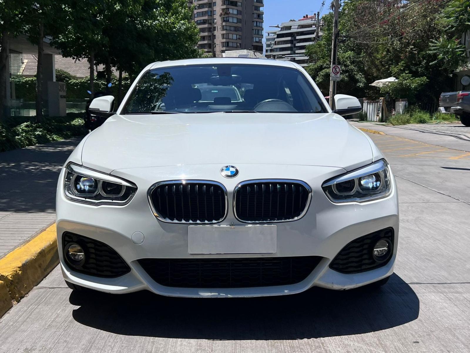 BMW 118 DIESEL 2.0 2019 MANTENIMIENTO AL DÍA - LEVEL AUTOS