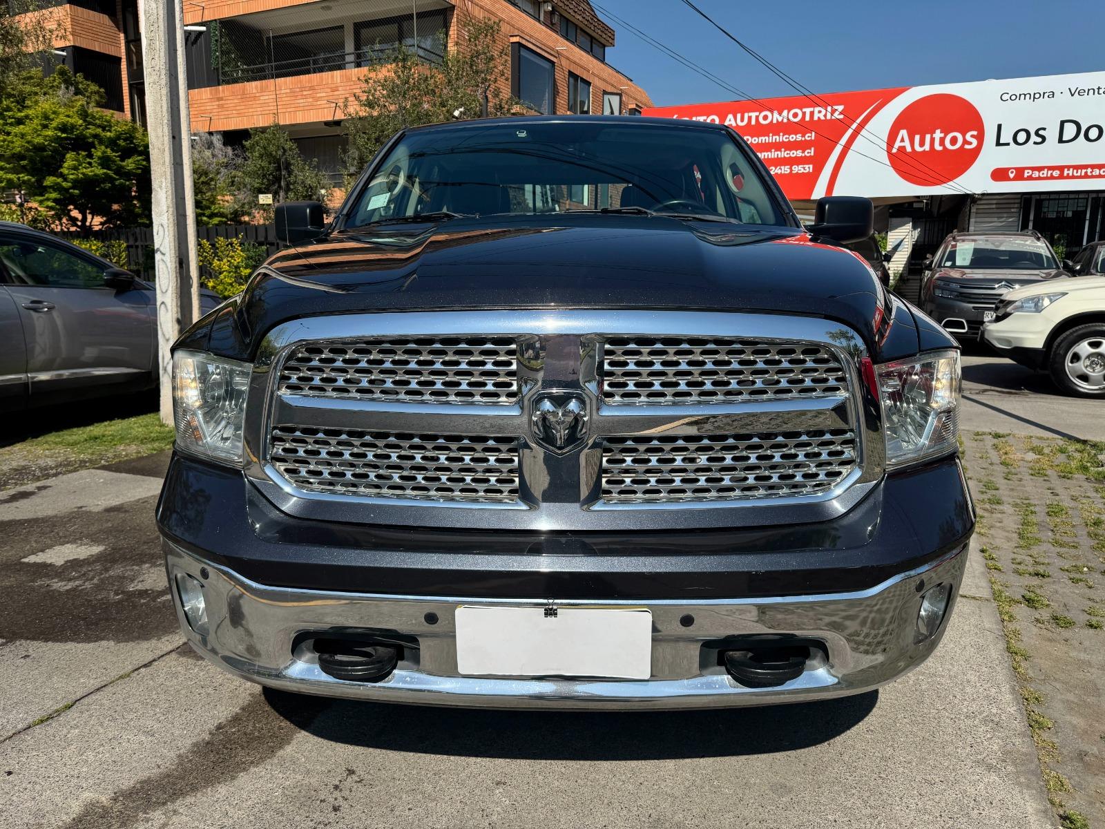 RAM 1500 LARAMIE 5.7 HEMI 4X4 2017 FULL TECHO AIRE AIRBAG ABS CAMARA LLANTAS - AUTOS LOS DOMINICOS