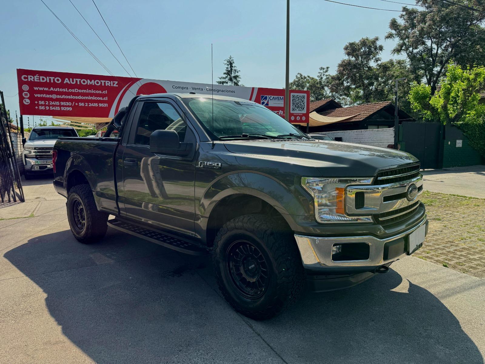 FORD F-150 XLT 3.3 2018  - AUTOS LOS DOMINICOS