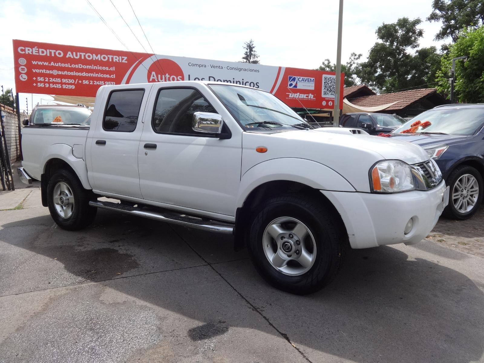 NISSAN TERRANO DIESEL 2.5 MEC SOLO 115.000 KM 2013 FULL AIRE AIRBAG ABS - 