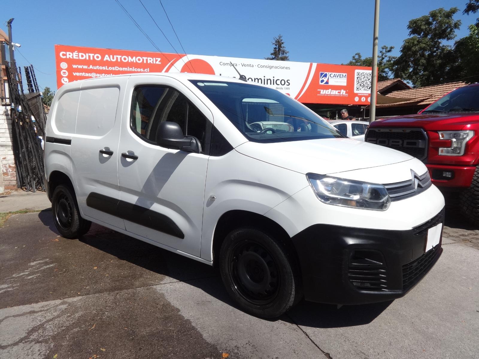 CITROËN BERLINGO K9 DIESEL 1.6 MEC FRANCES 2021 FULL AIRE AIRBAG ABS CON VELOCIDAD CRUCERO  - AUTOS LOS DOMINICOS