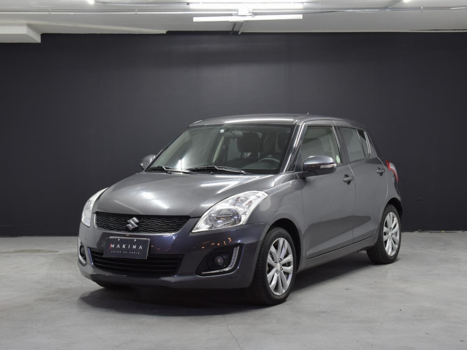 SUZUKI SWIFT GLX JAPONES 2017 UNICO DUEÑO - 