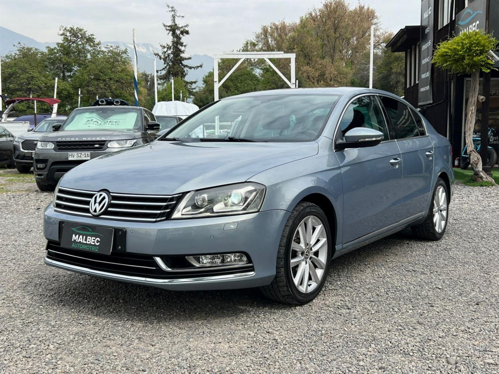 VOLKSWAGEN PASSAT TRENDLINE 2013 1.8 TURBO - MALBEC AUTOMOTRIZ