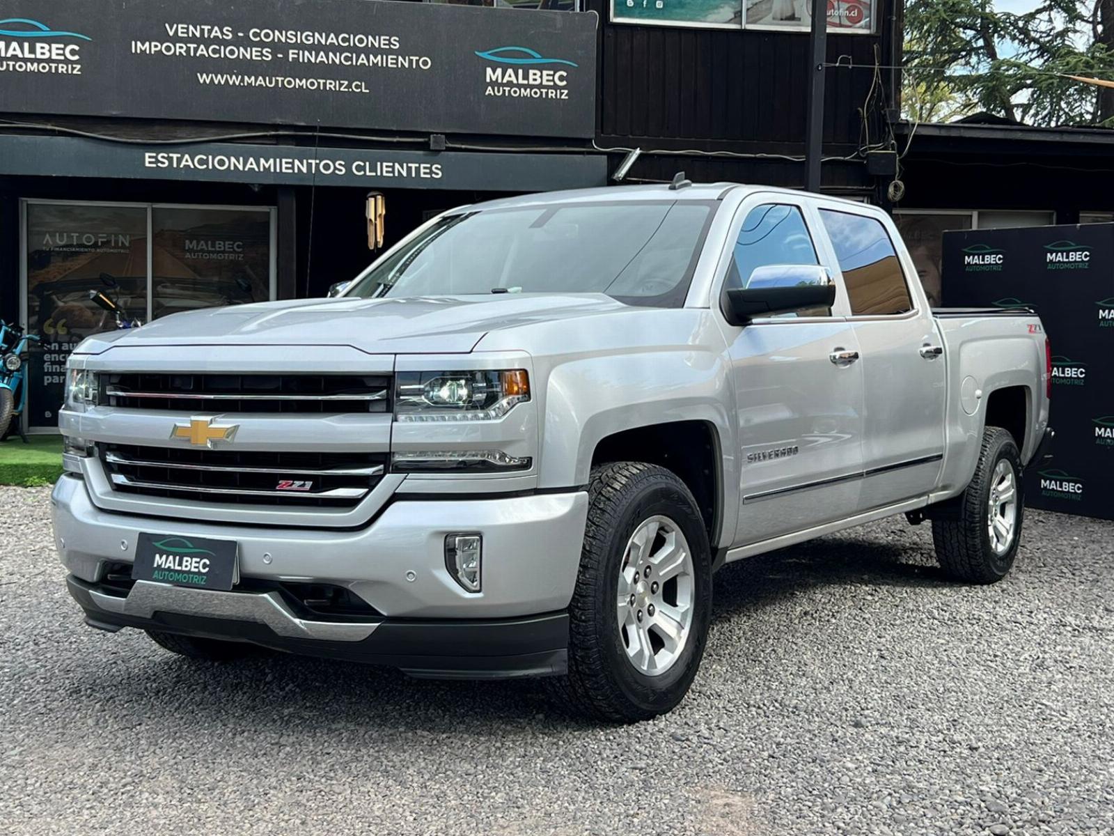 CHEVROLET SILVERADO LTZ  2017 5.300 CC 4X4 - MALBEC AUTOMOTRIZ