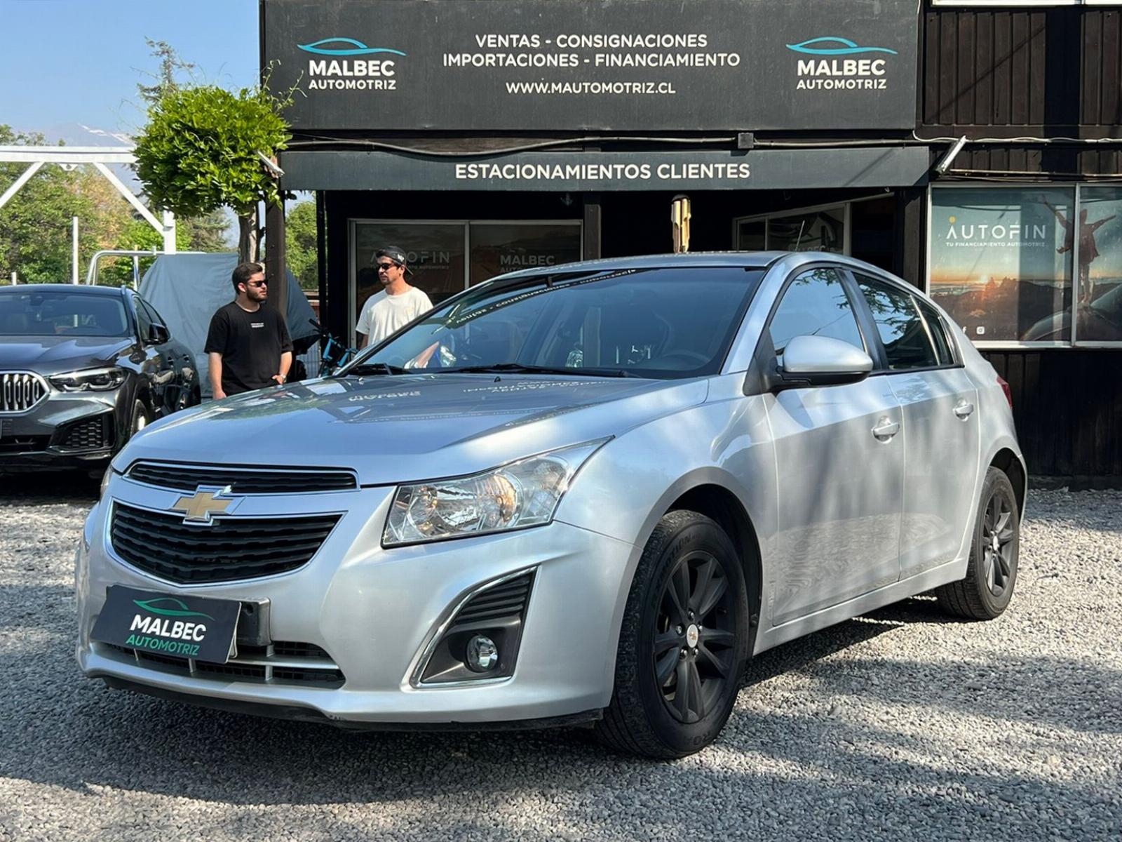 CHEVROLET CRUZE LS 1.8 2014 MANTENIMIENTO AL DÍA - MALBEC AUTOMOTRIZ