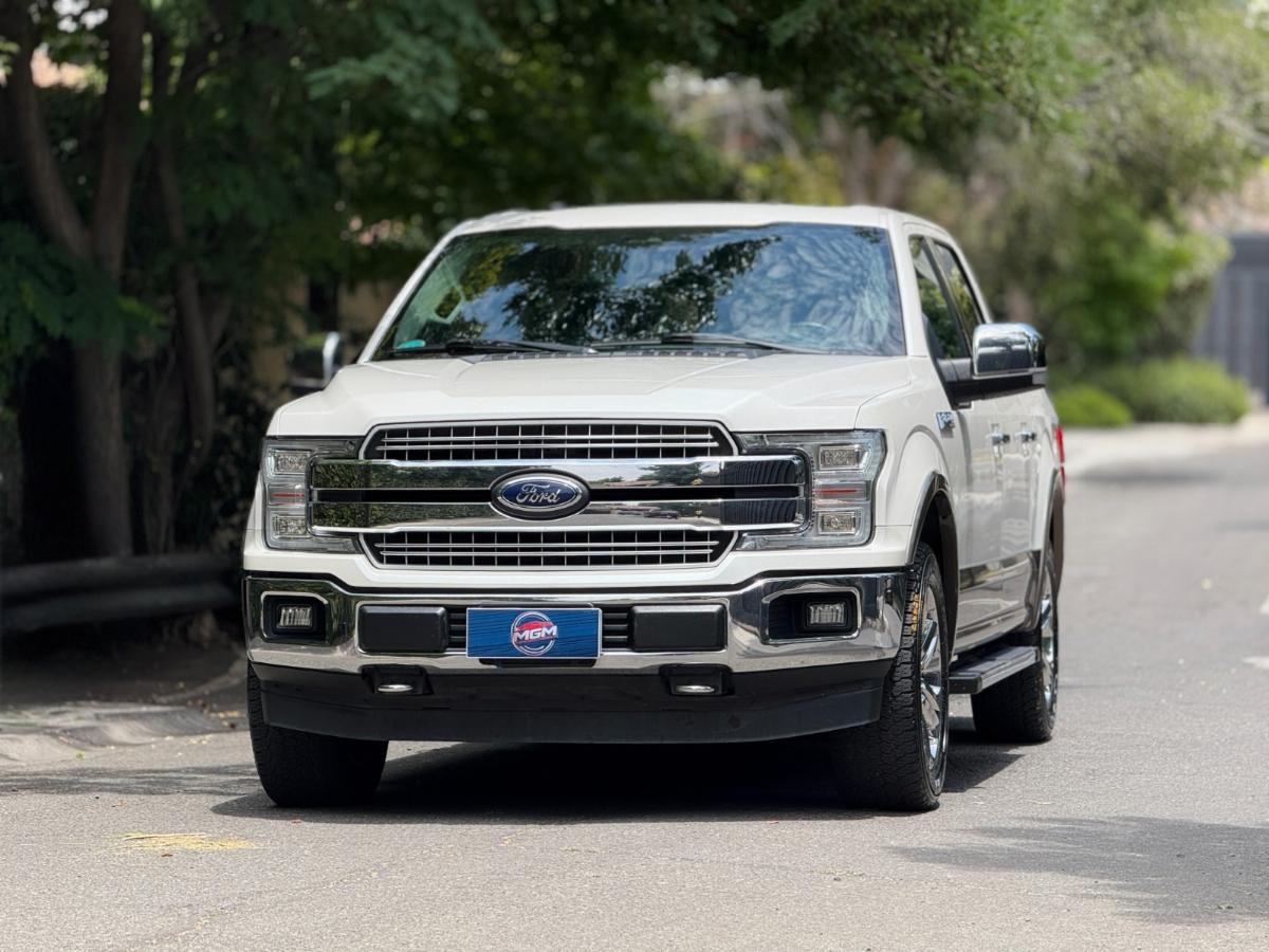 FORD F-150 Lariat Luxury 2019 EXCELENTE ESTADO - FULL MOTOR