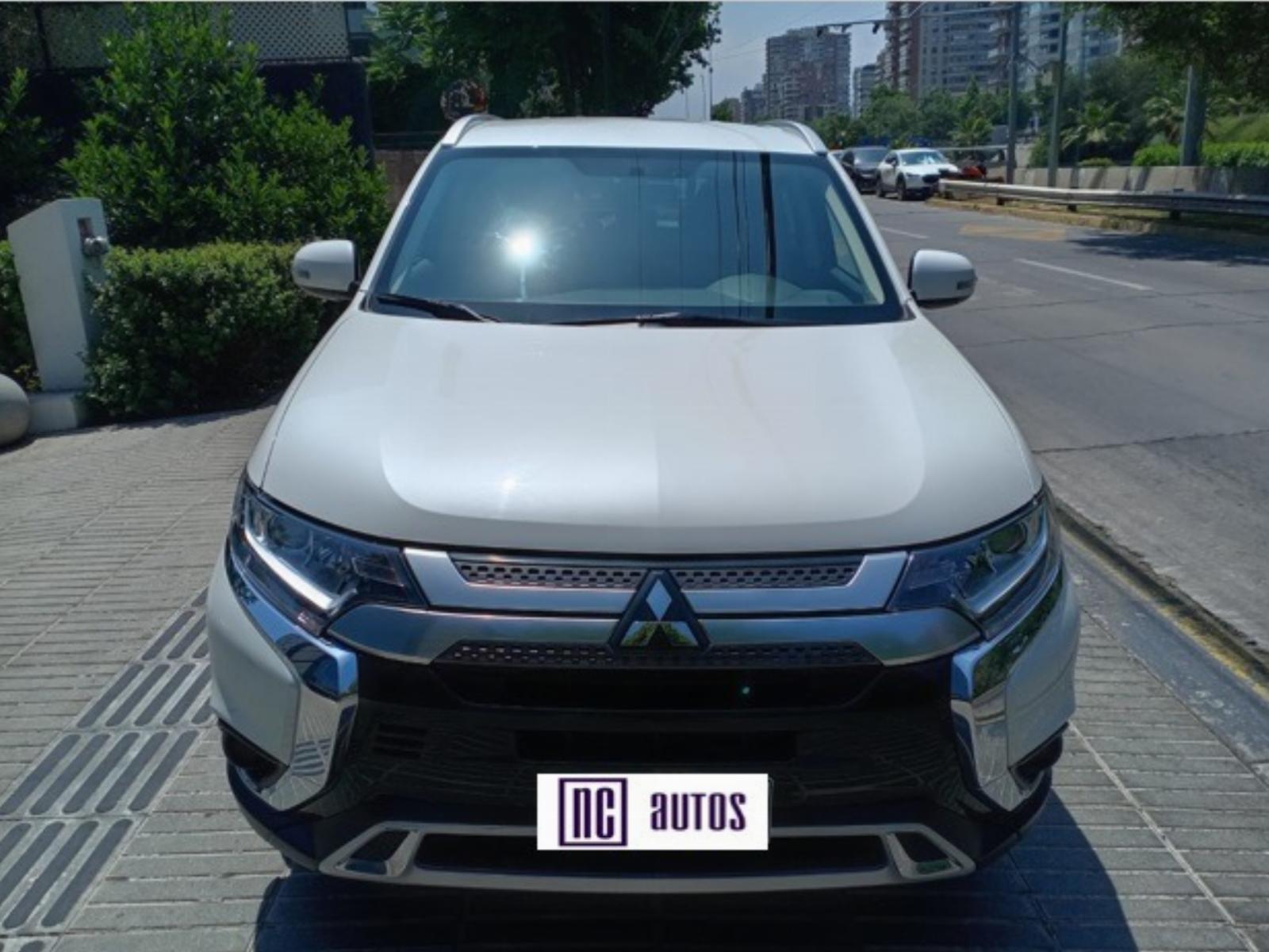 MITSUBISHI OUTLANDER 2.0 Manual 2022 Excelente Oportunidad - NC AUTOS