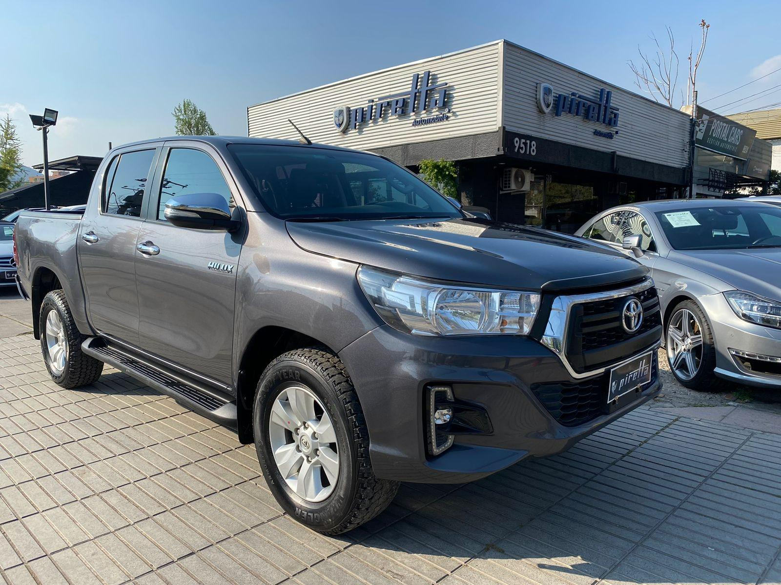 TOYOTA HILUX 2.8 SRV 4WD 2020 MANTENCION AL DÍA. - PIRETTA AUTOMOBILE