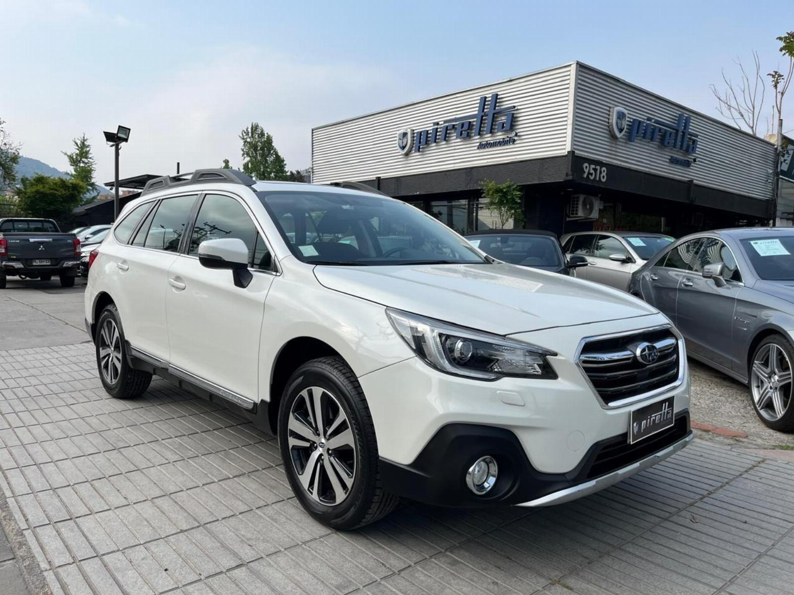 SUBARU OUTBACK ALL NEW OUTBACK AWD 2.5 2021 UN DUEÑO, MANTENCIONES EN LA MARCA. - PIRETTA AUTOMOBILE