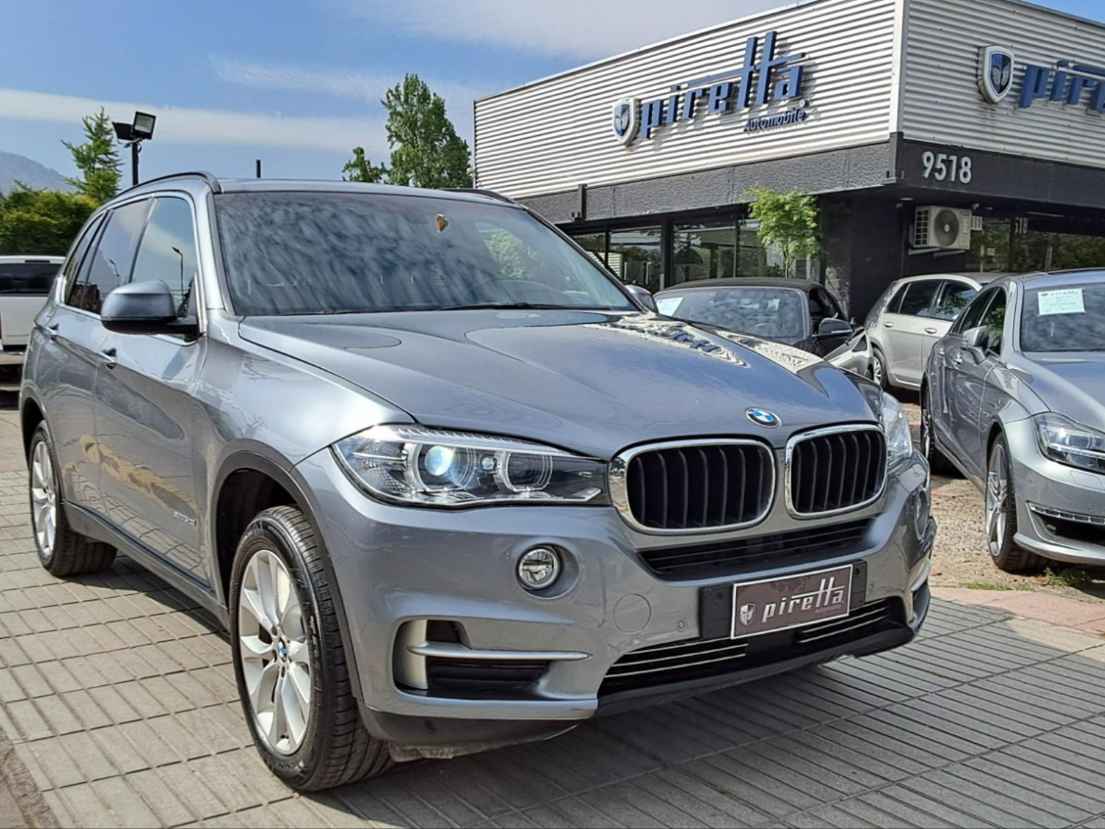 BMW X5 XDRIVE 25D  2018 MANTENCIONES EN LA MARCA HASTA LOS 73MIL KM. - PIRETTA AUTOMOBILE