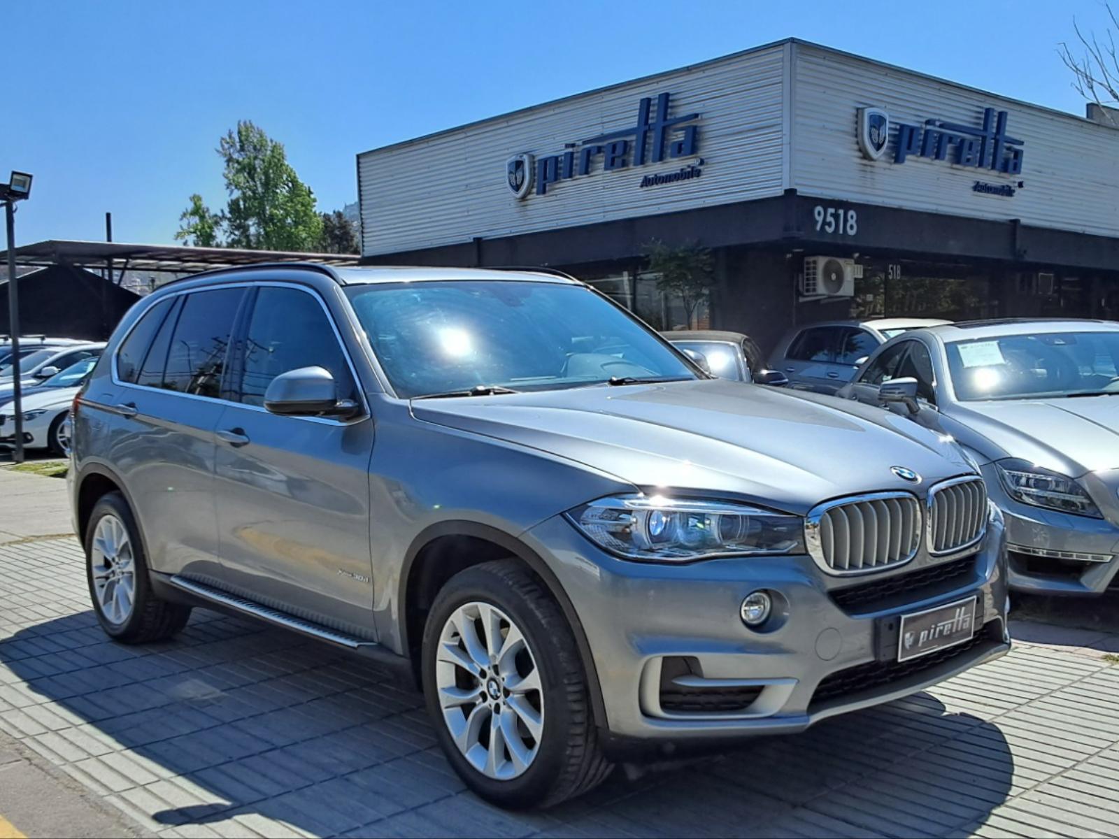 BMW X5 XDRIVE 30D 3.0 AUT. 2015 MANTENCIONES AL DÍA. - FULL MOTOR