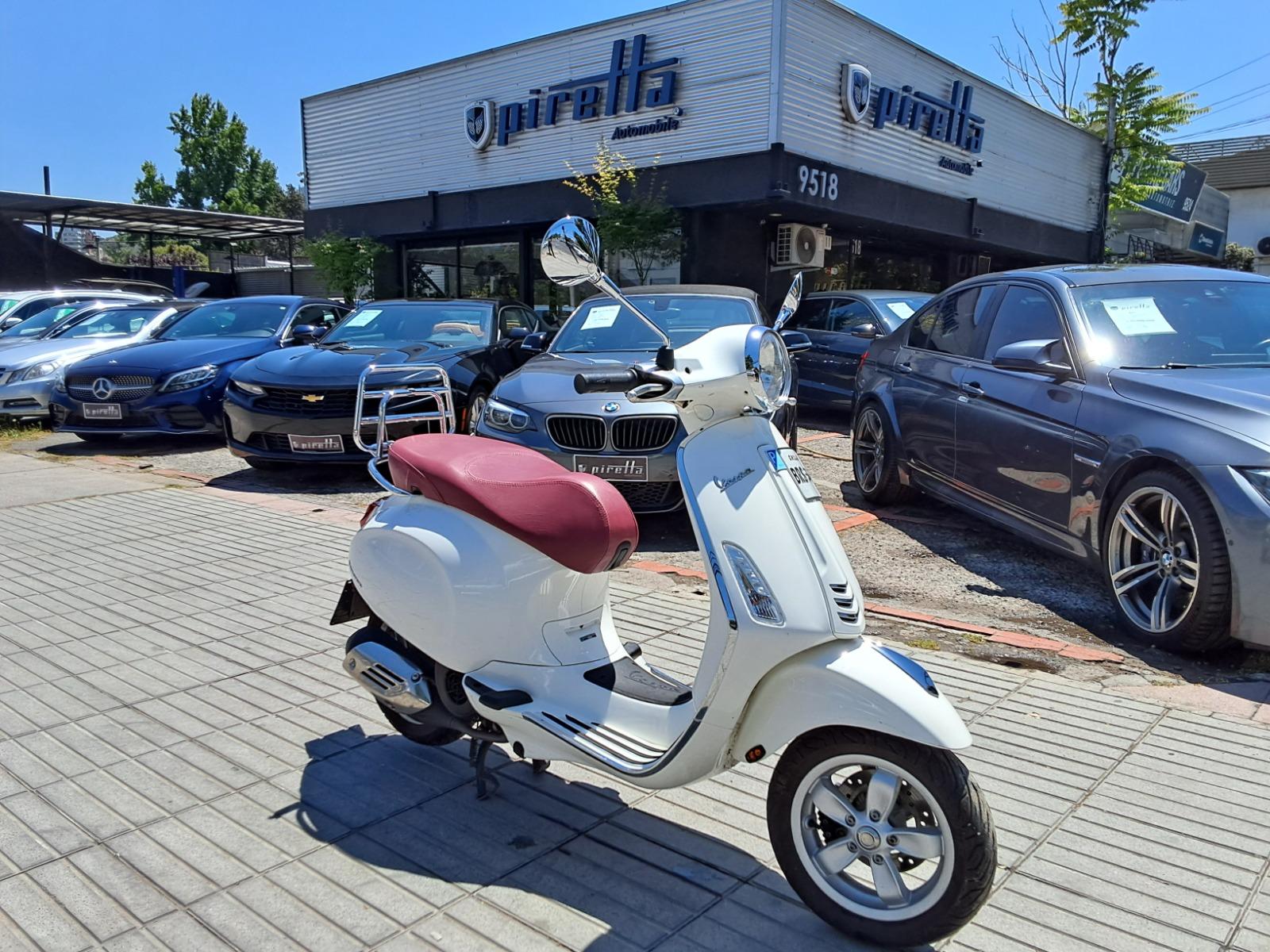 VESPA PRIMAVERA 150  2015 MANTENCIONES AL DIA, IMPECABLE - PIRETTA AUTOMOBILE